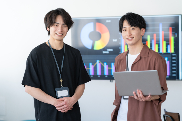 夏のオフィスカジュアル写真02